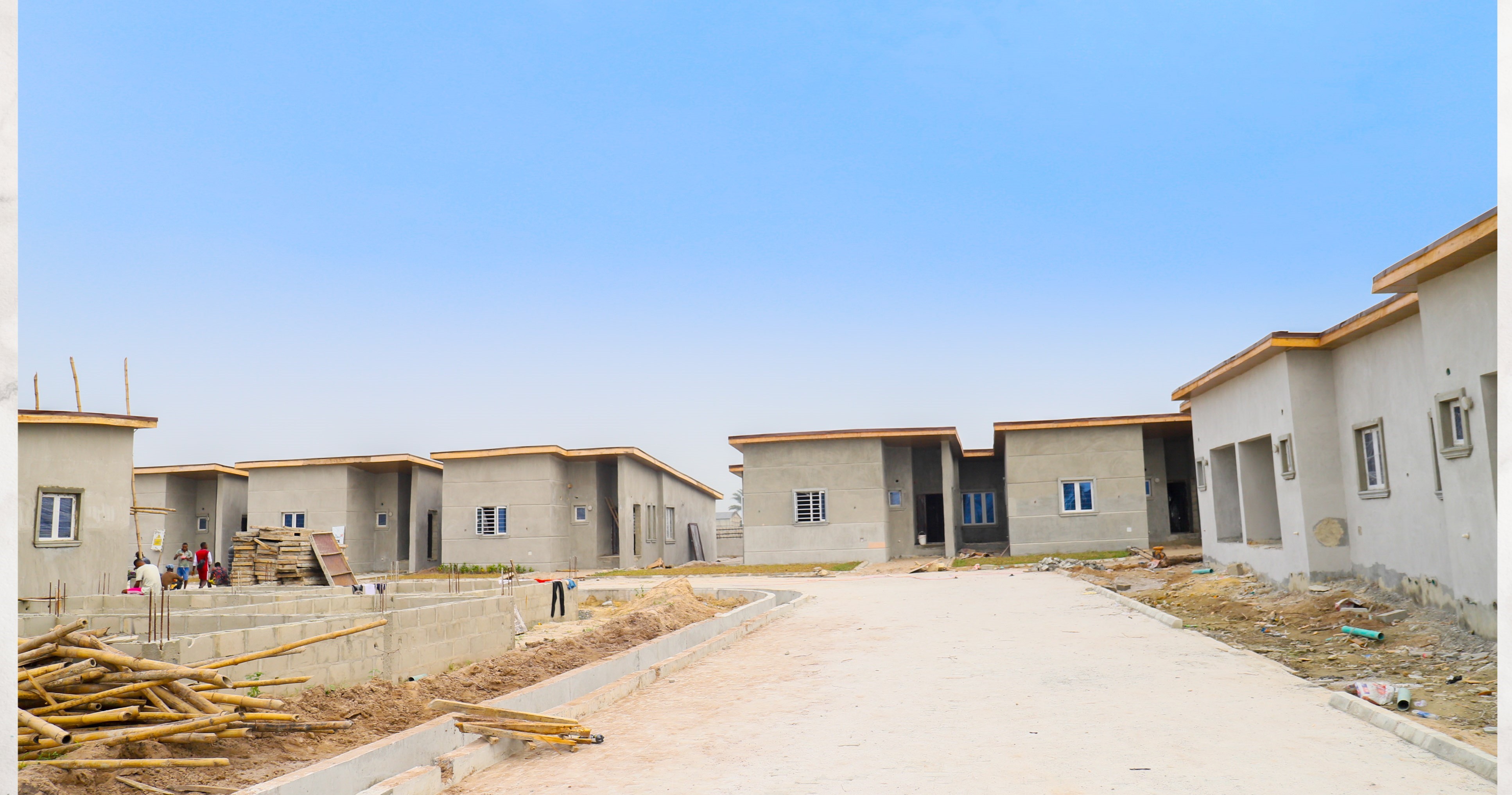 Lead Avenue, Mowe — paved roads and finished units